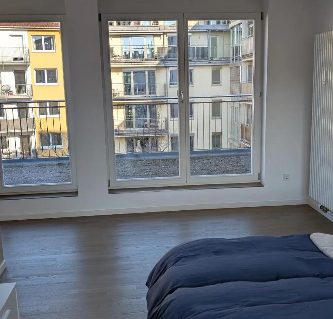 Doublebedroom With Bath Doppelzimmer Mit Bad Munich Homestay