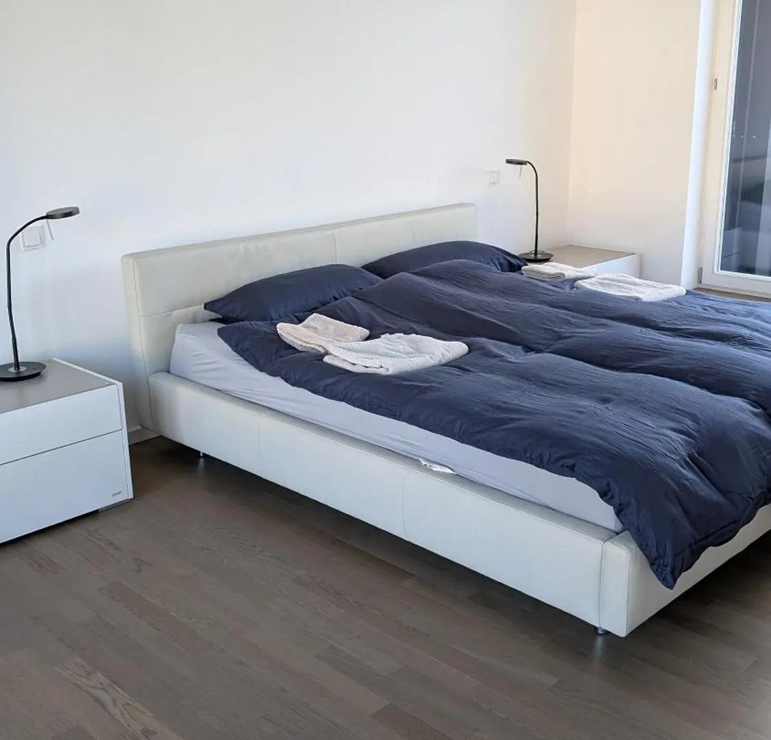 Homestay Doublebedroom With Bath Doppelzimmer Mit Bad Munich