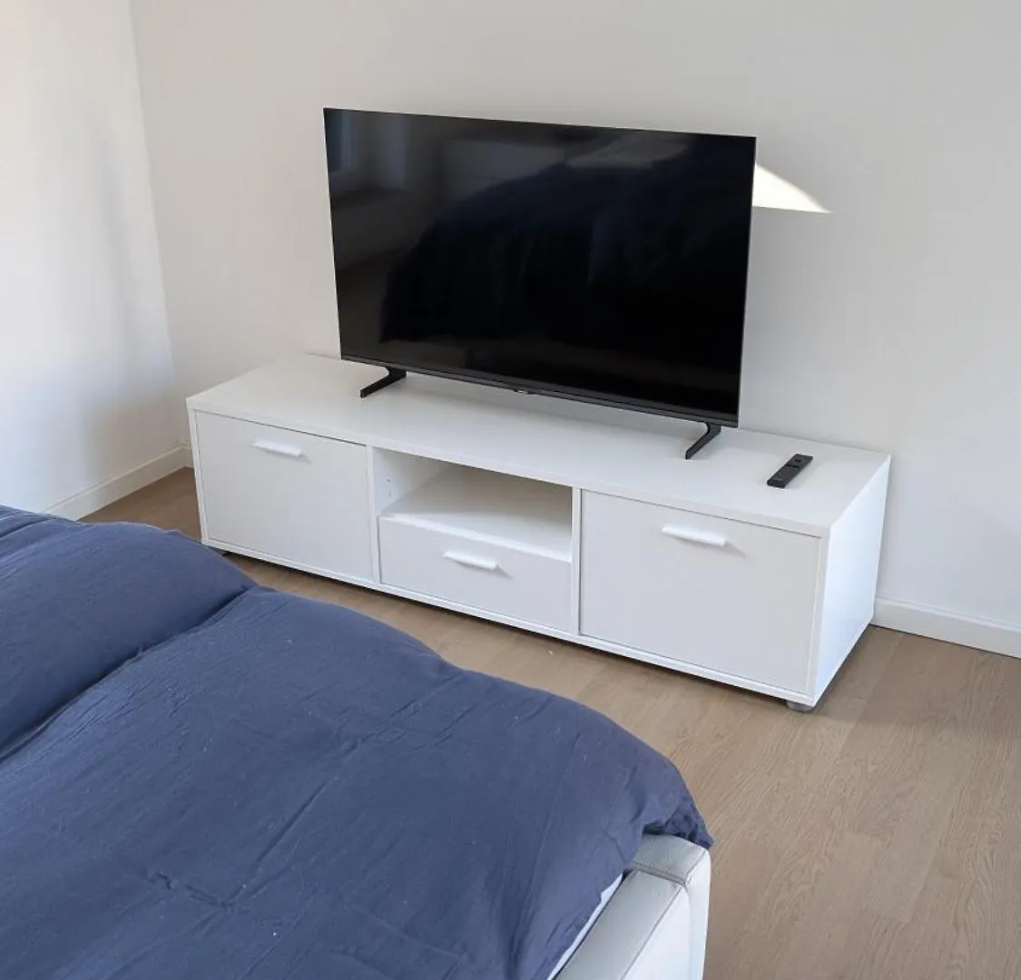 Doublebedroom With Bath Doppelzimmer Mit Bad Munich Homestay