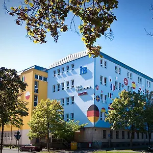  Ostello Haus International